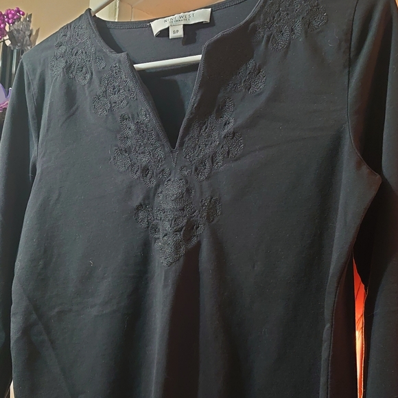 NWOT Women's Nine West black Blouse - Picture 6 of 8